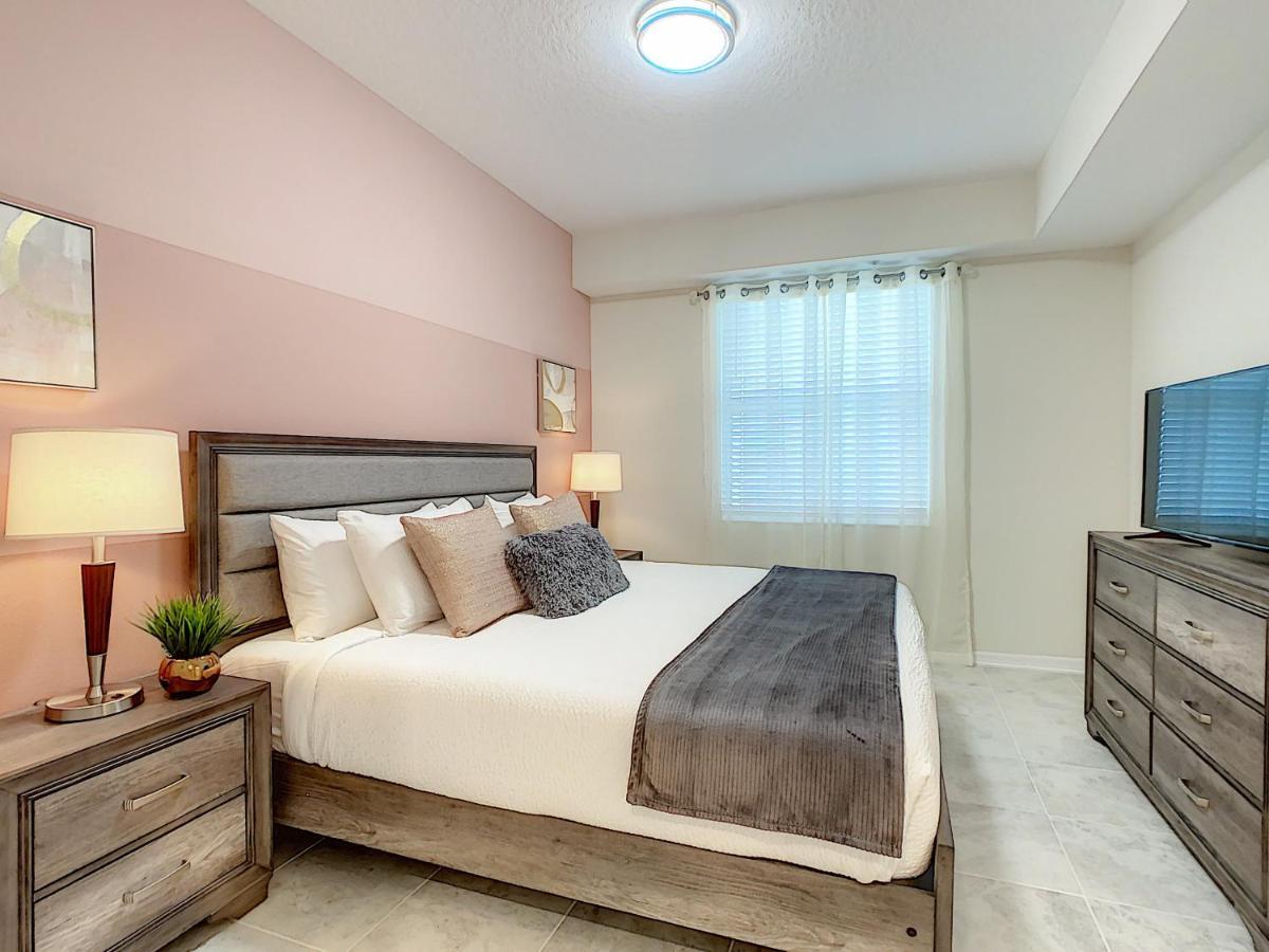 Modern Condo Near Disney Foosball Water Park Киссимми Экстерьер фото