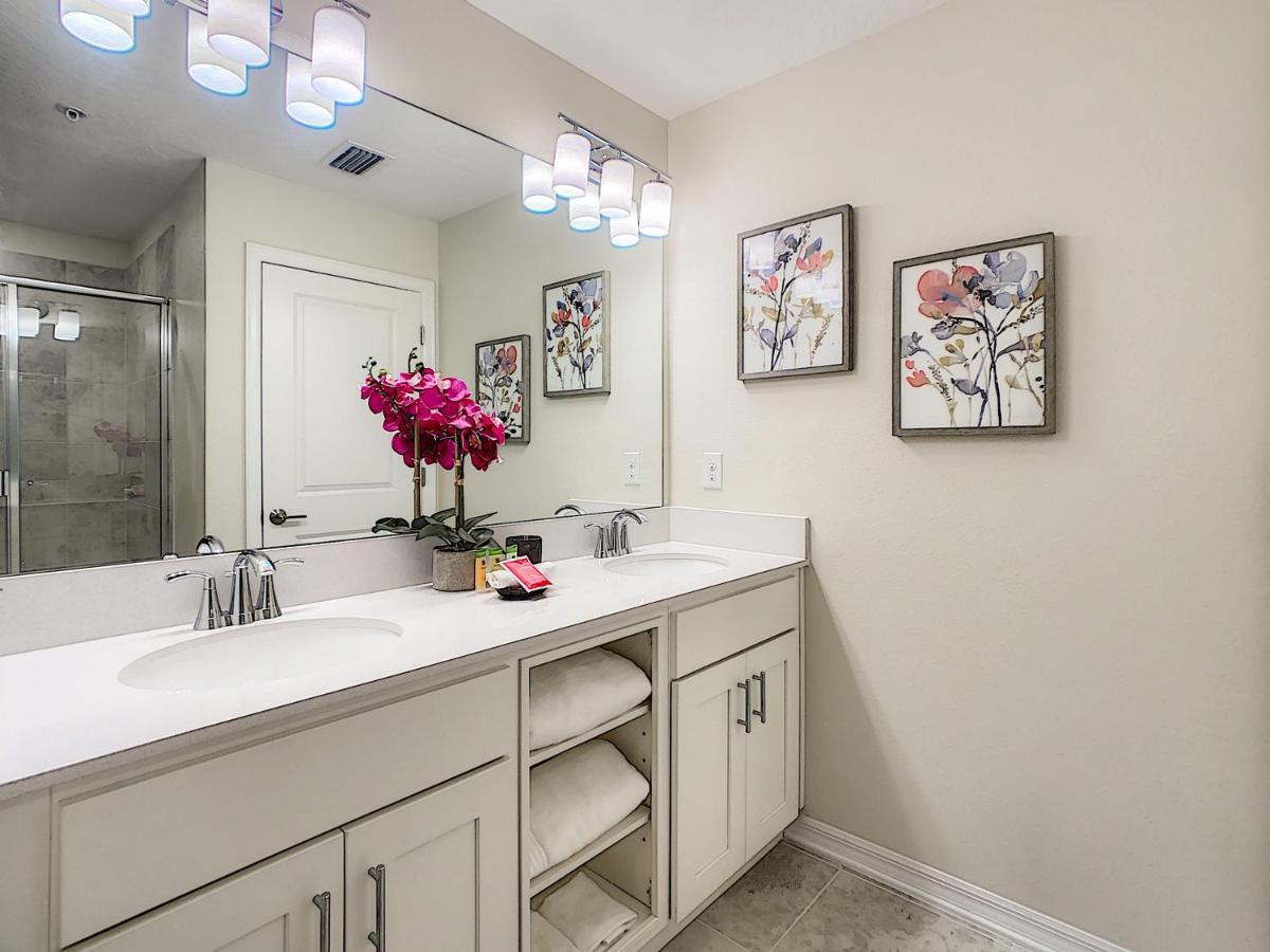 Modern Condo Near Disney Foosball Water Park Киссимми Экстерьер фото
